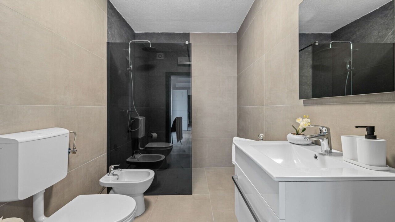 Photo of Bathroom in Santalezi