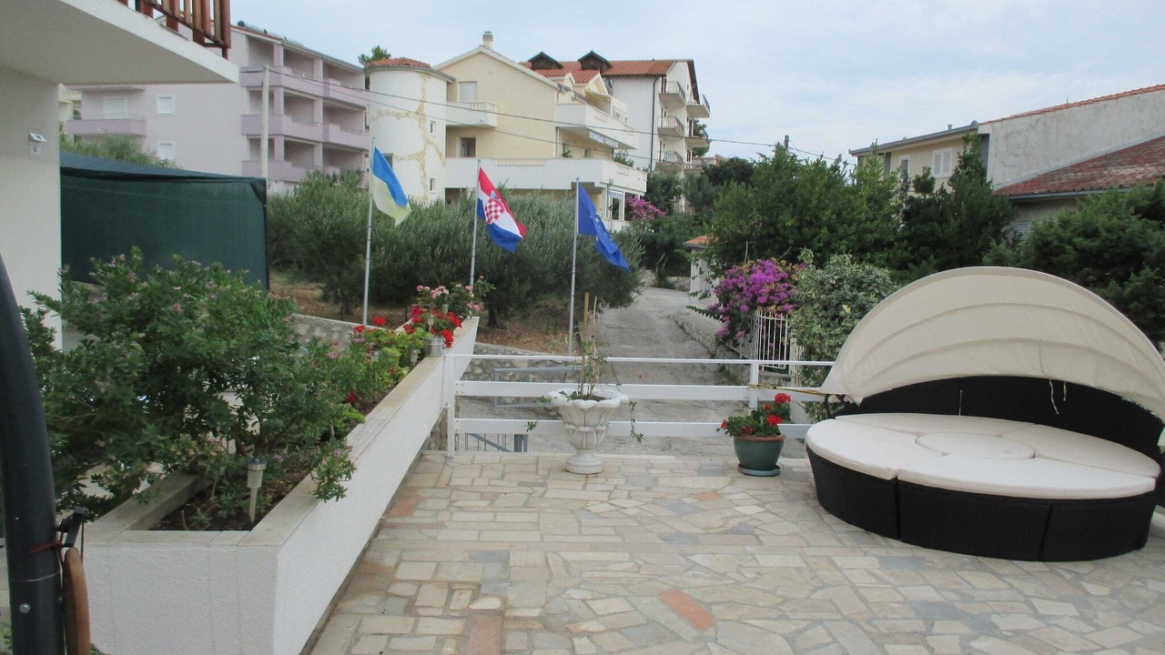 Photo of Outdoor in Tice