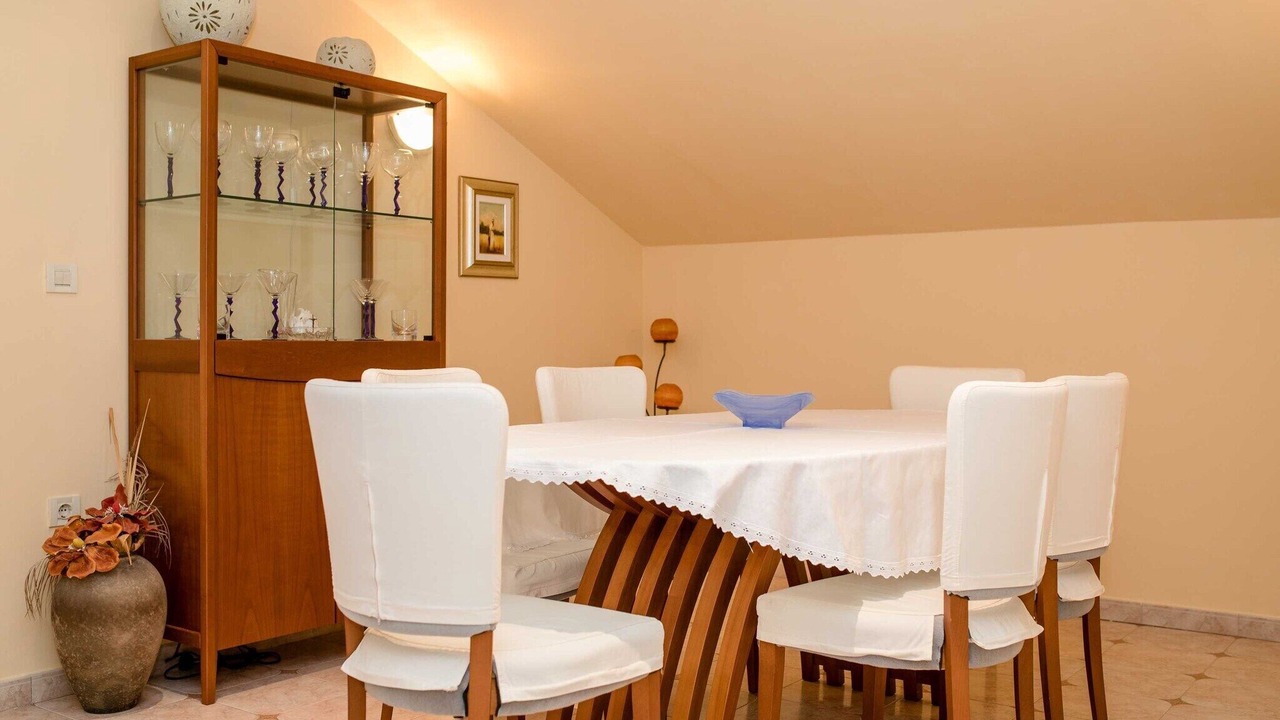 Photo of Livingroom in Rab Town