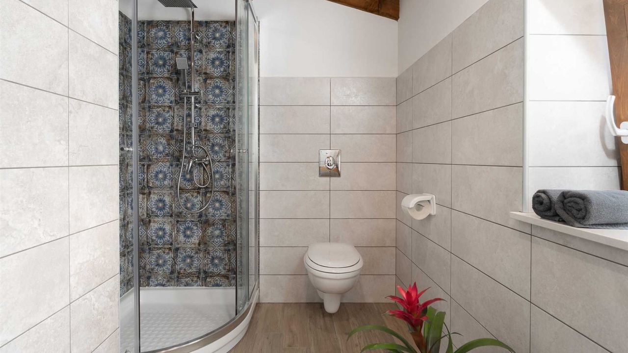 Photo of Bathroom in Presika