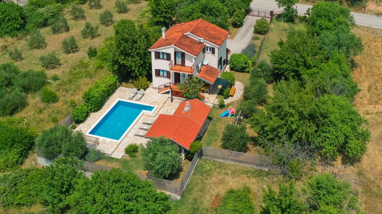 Photo of Outdoor in Sestanovac