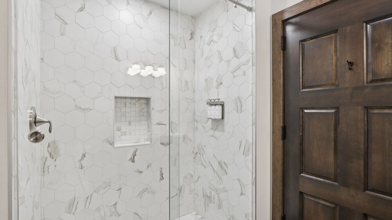 Photo of Bathroom in Lake Delton