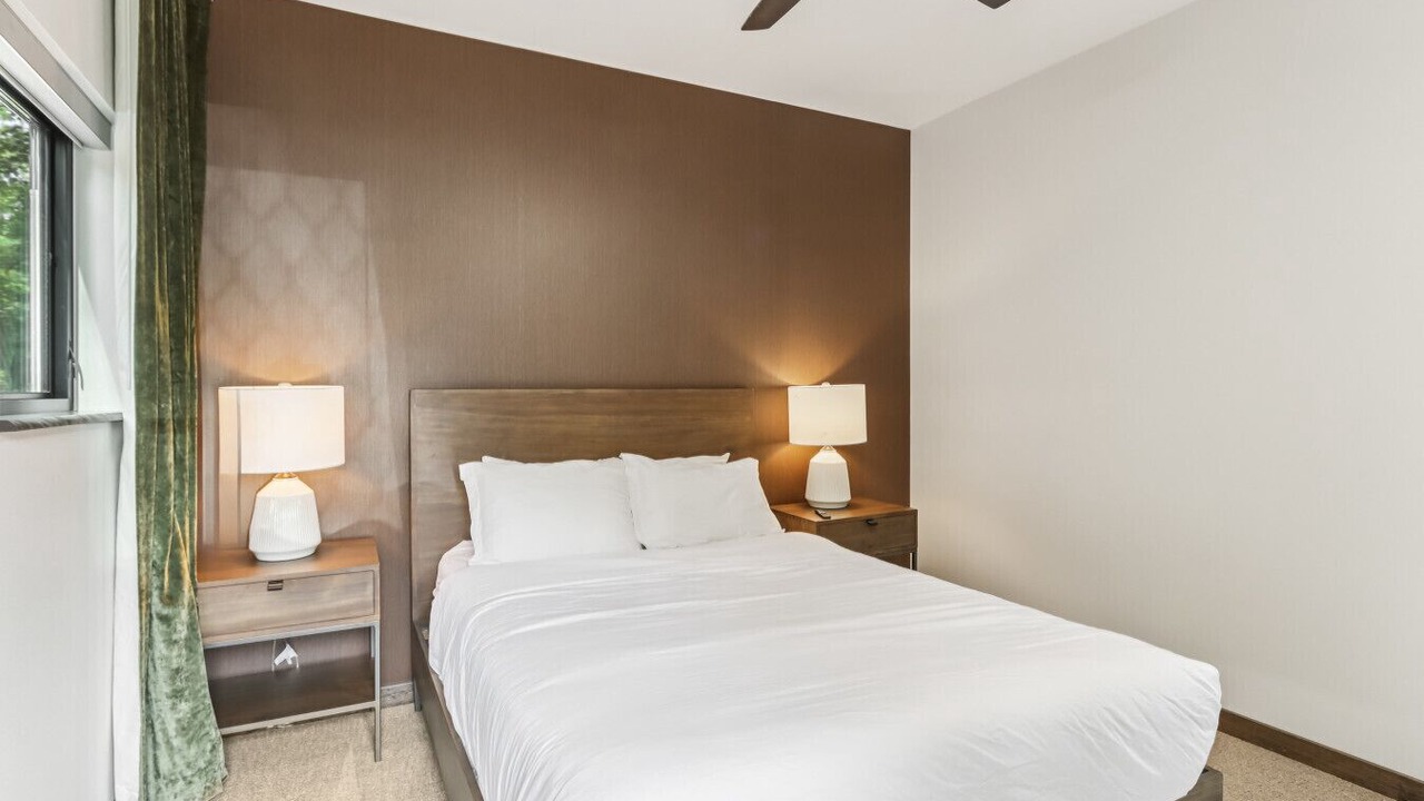 Photo of Bedroom in Lake Delton