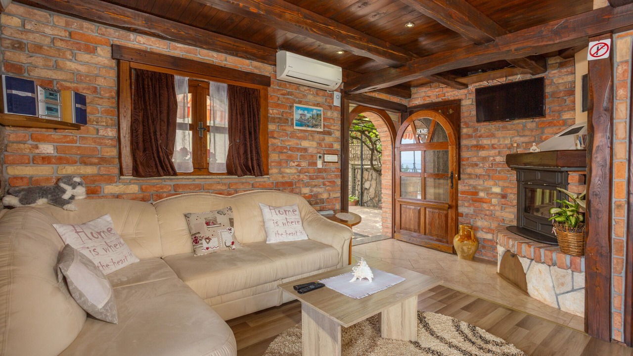 Photo of Livingroom in Liganj