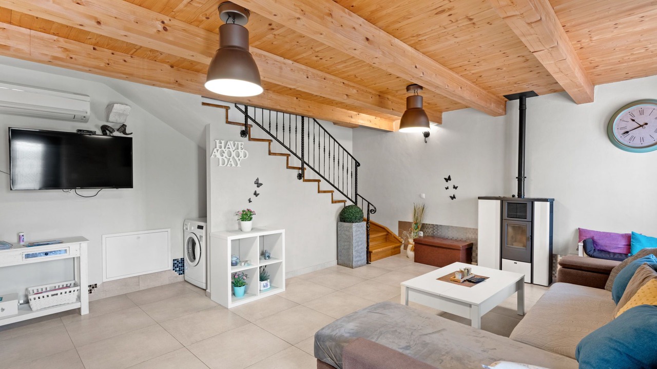 Photo of Livingroom in Orbanici