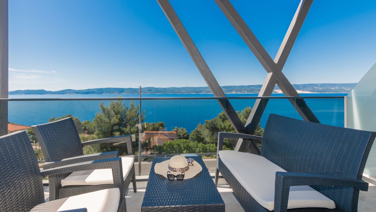 Photo of Outdoor in Medici
