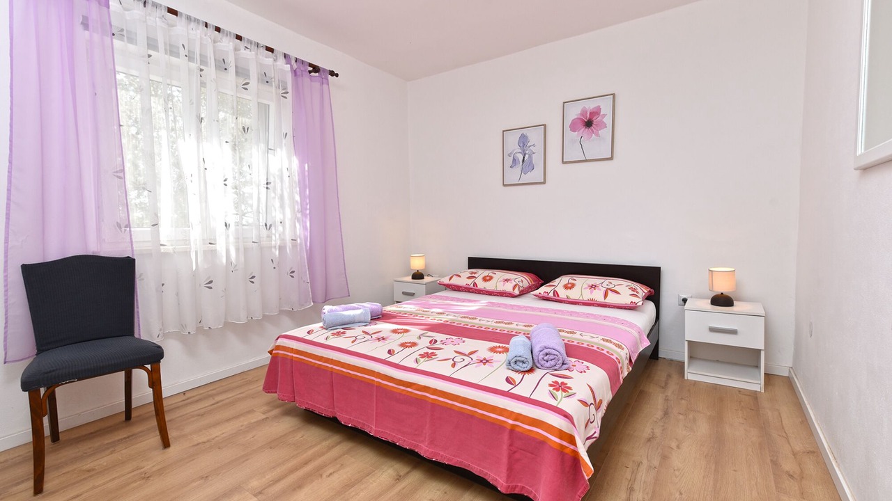 Photo of Bedroom in Peruski