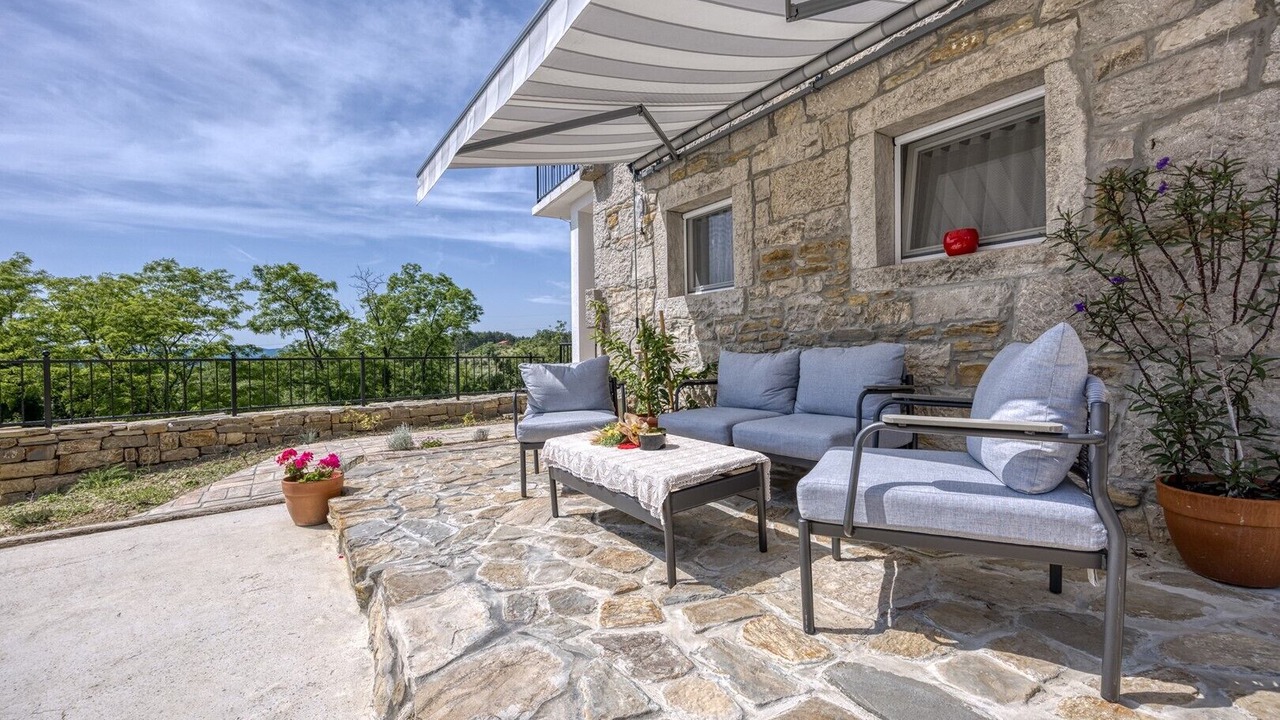Photo of Patio Balcony in Sveti Donat