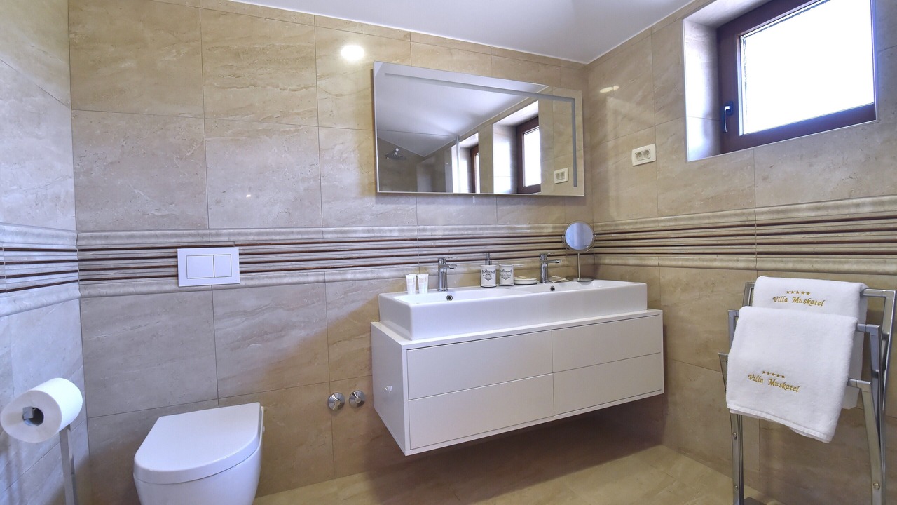 Photo of Bathroom in Brzac