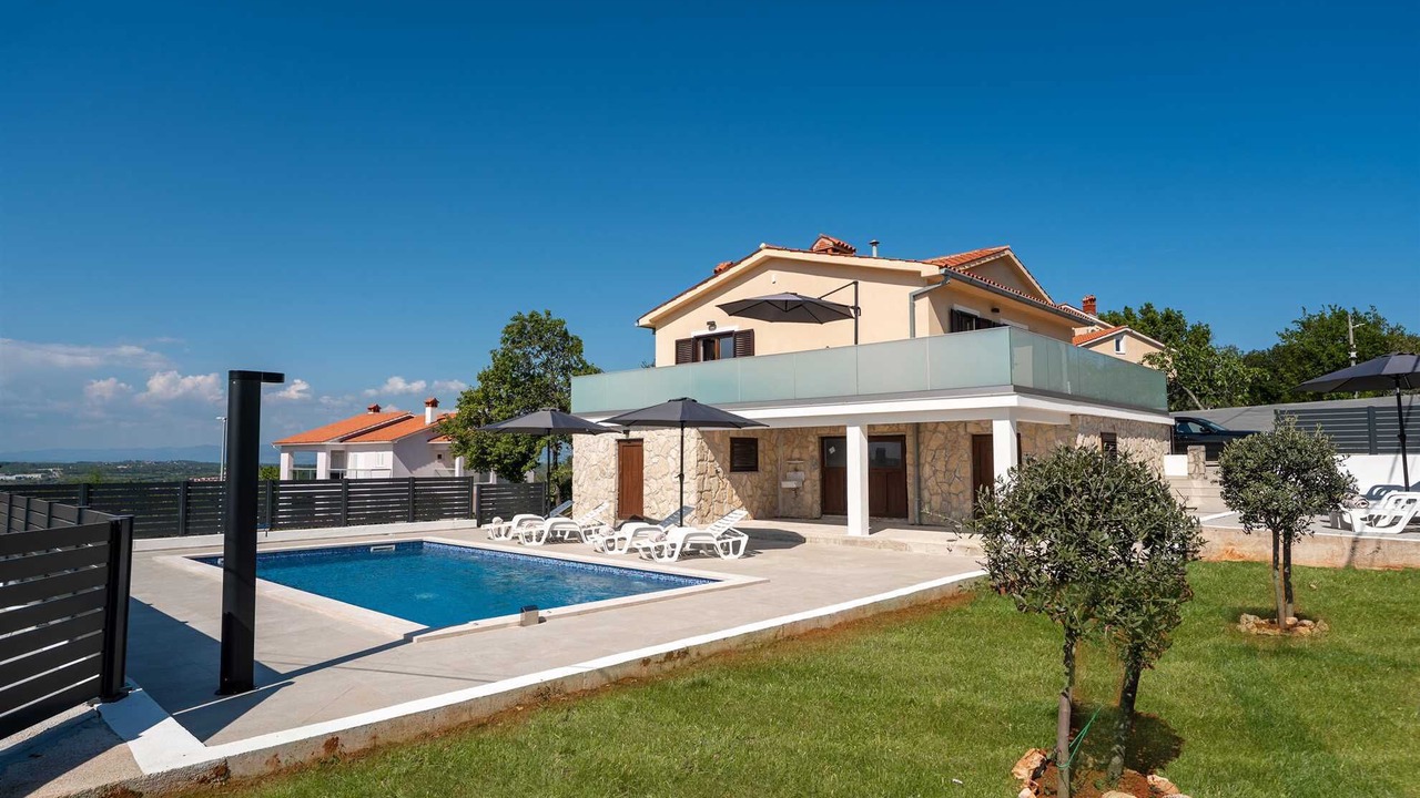 Photo of Outdoor in Kapelica