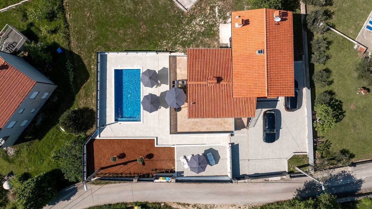 Photo of Outdoor in Kapelica