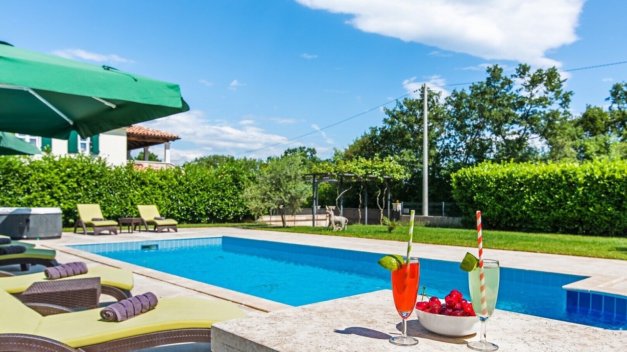 Photo of Outdoor in Belavici