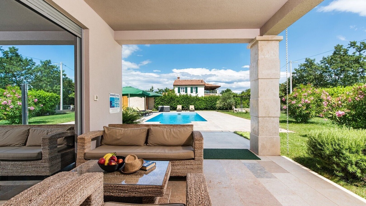 Photo of Outdoor in Belavici
