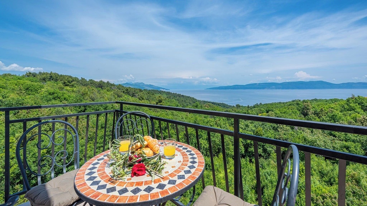 Photo of Patio Balcony in Drenje