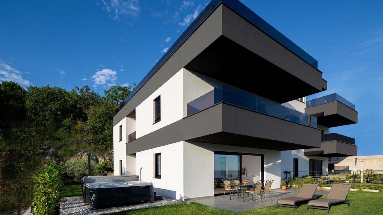 Photo of Outdoor in Sarsoni