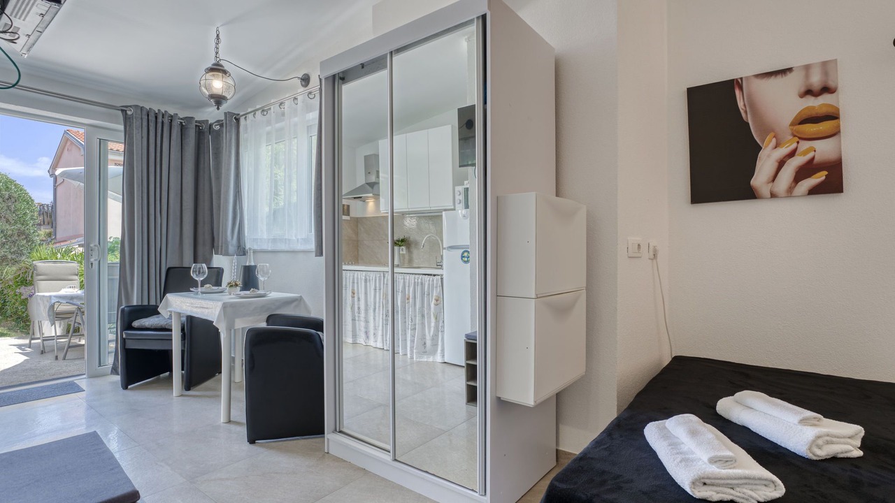 Photo of Bedroom in Ika