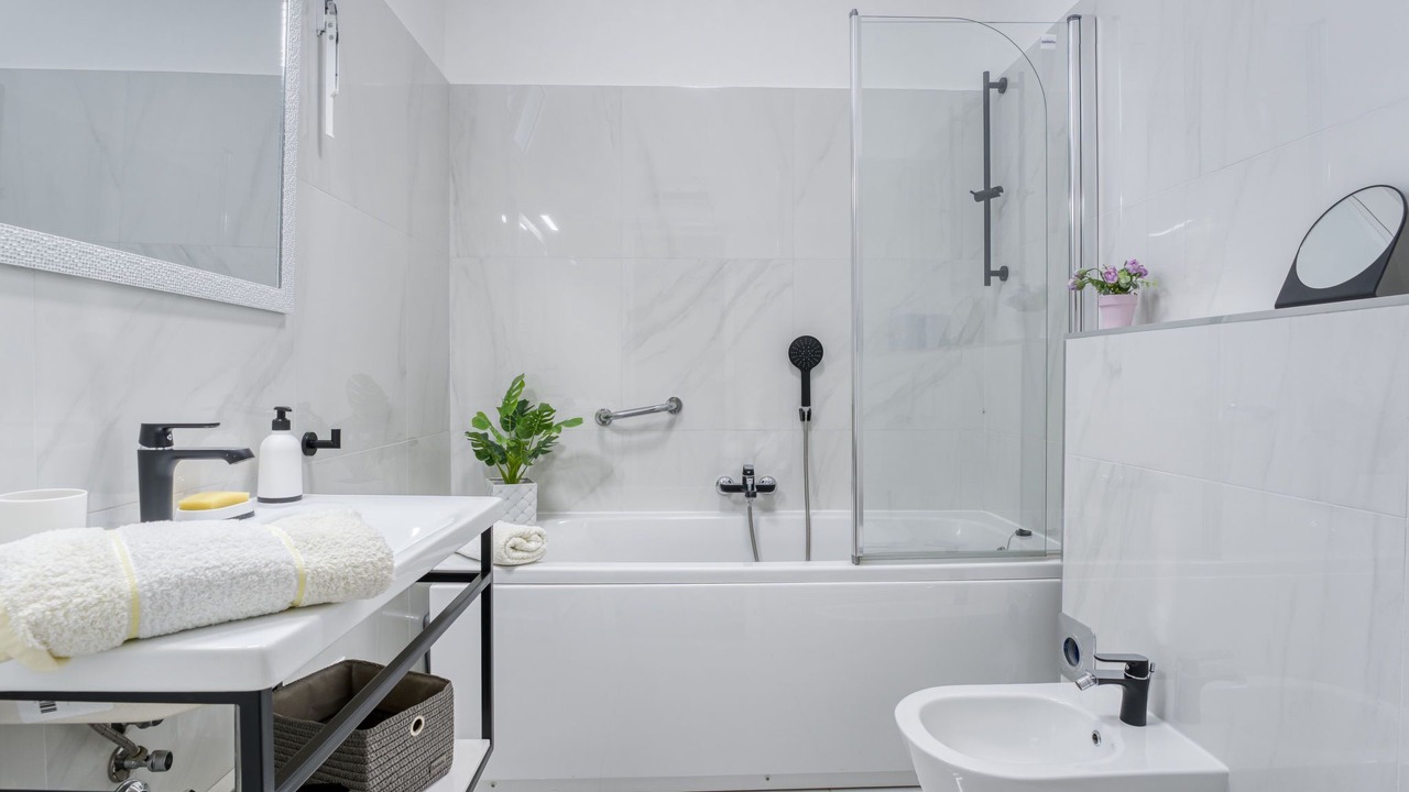 Photo of Bathroom in Ika