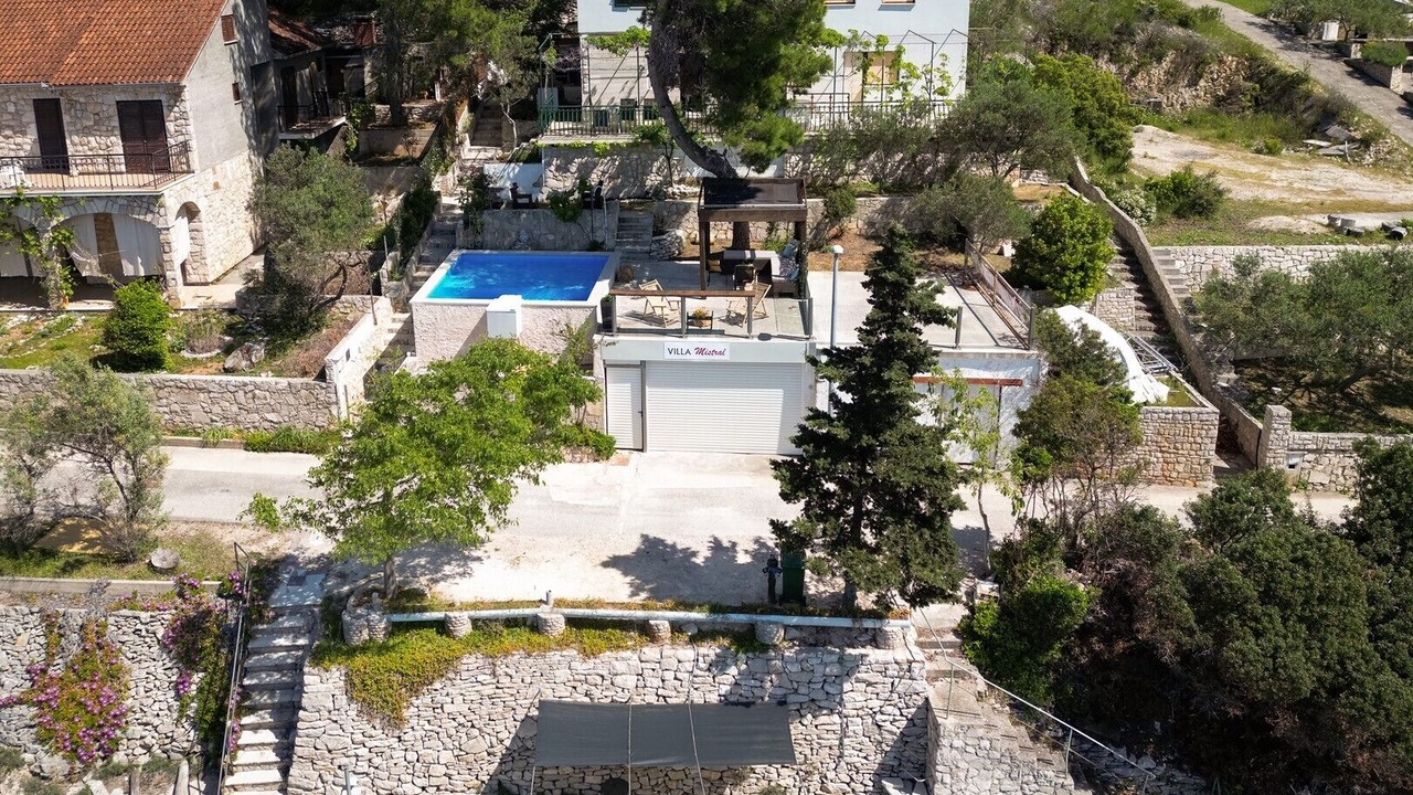 Photo of Outdoor in Rogac