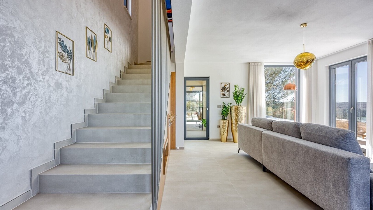 Photo of Others in Trget
