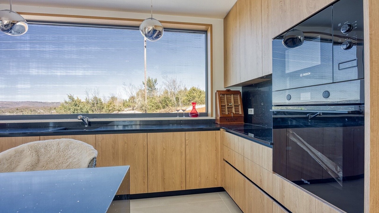Photo of Kitchen in Trget