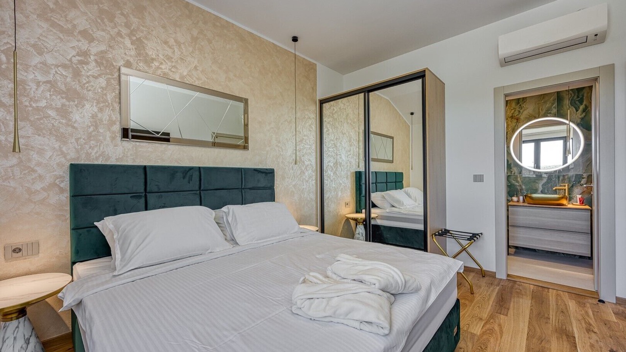 Photo of Bedroom in Trget