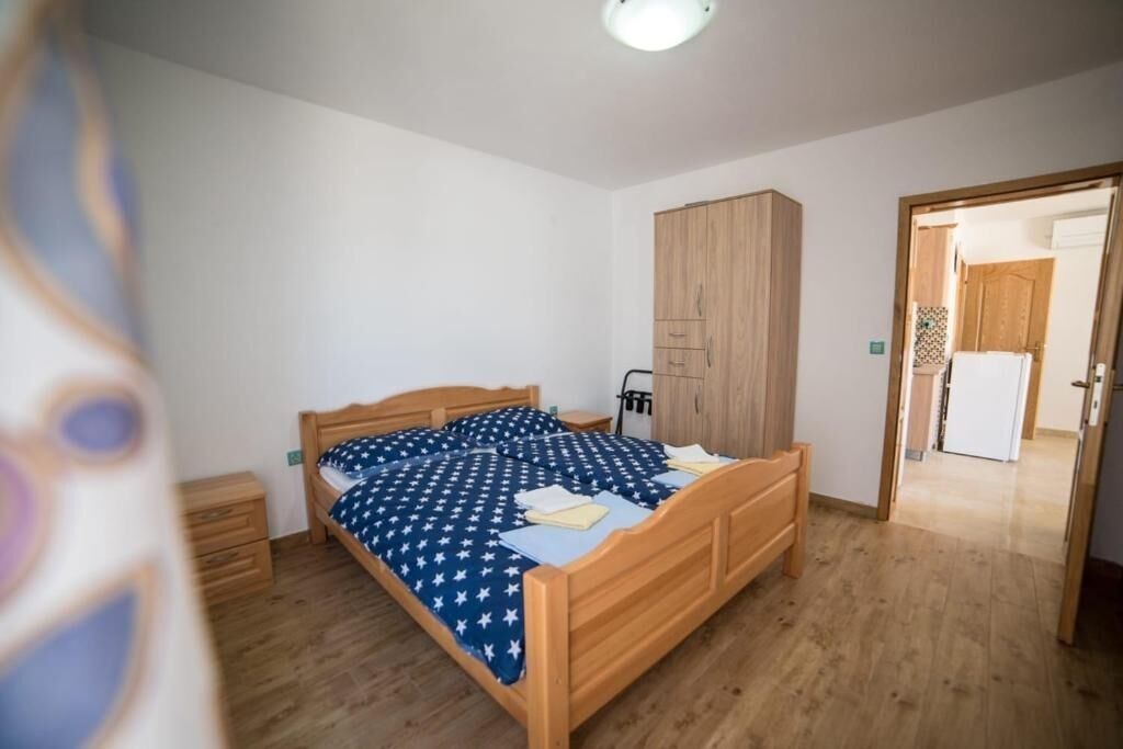 Photo of Others in Cunski