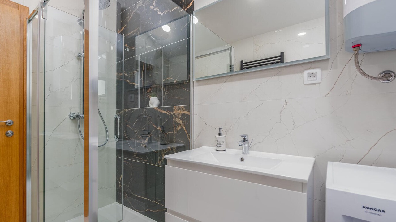 Photo of Bathroom in Metajna