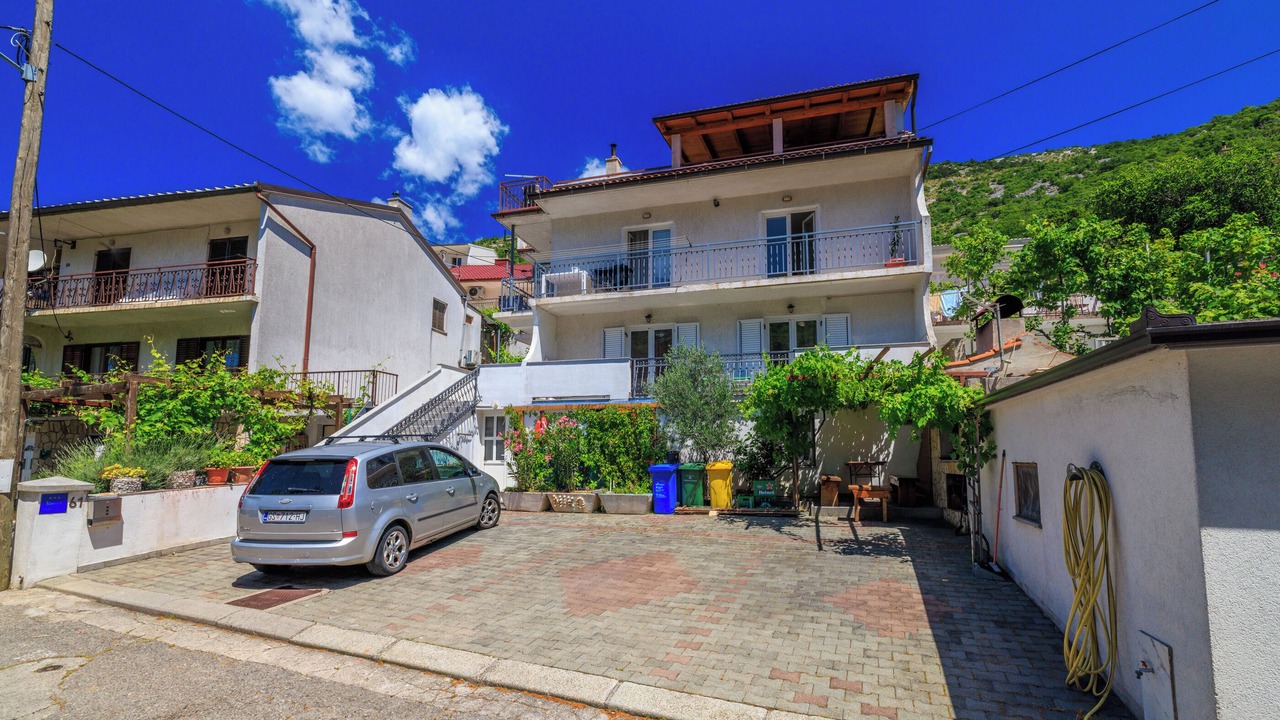 Photo of Outdoor in Veljun Primorski