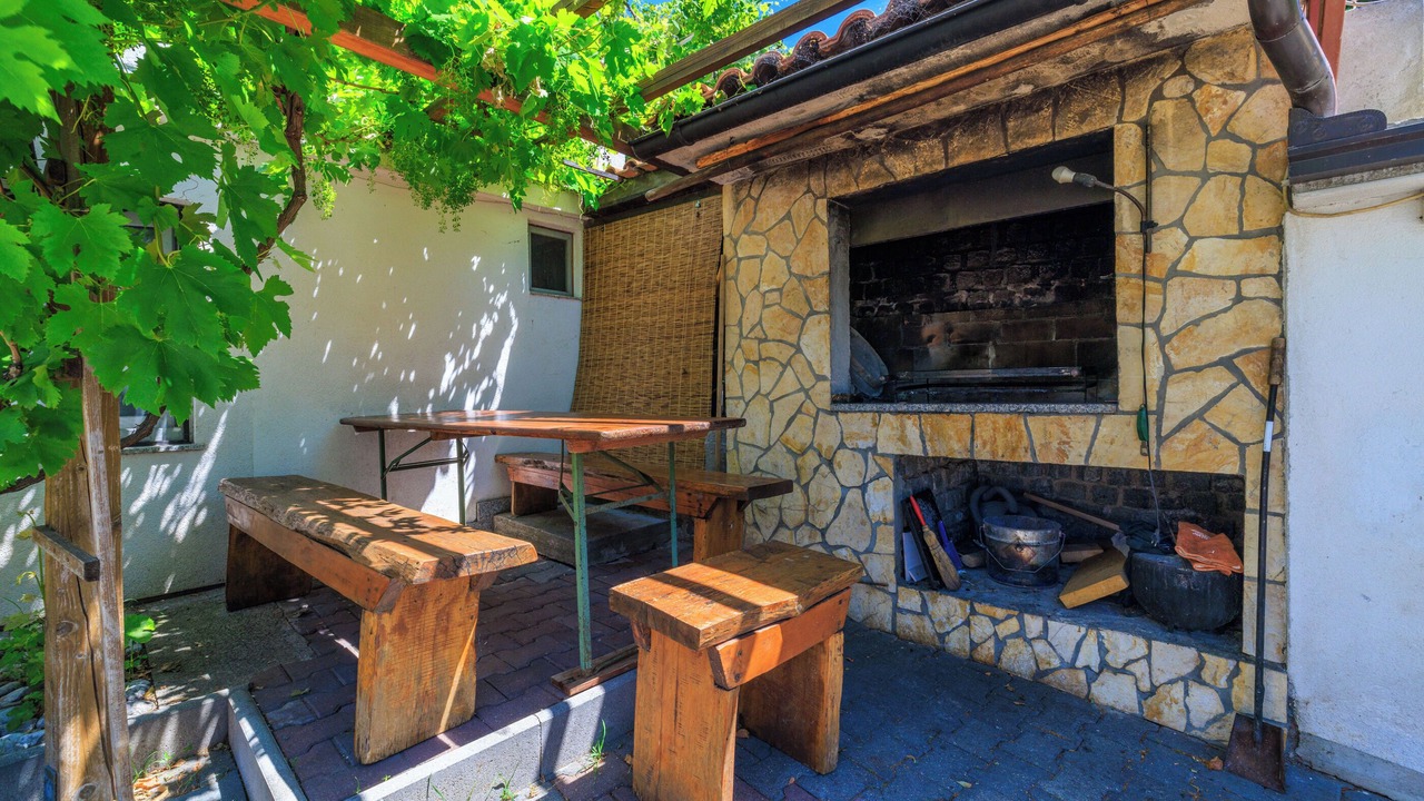 Photo of Outdoor in Veljun Primorski