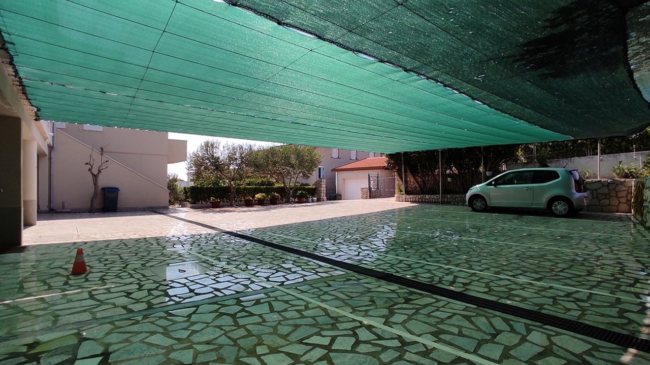 Photo of Outdoor in Mandre