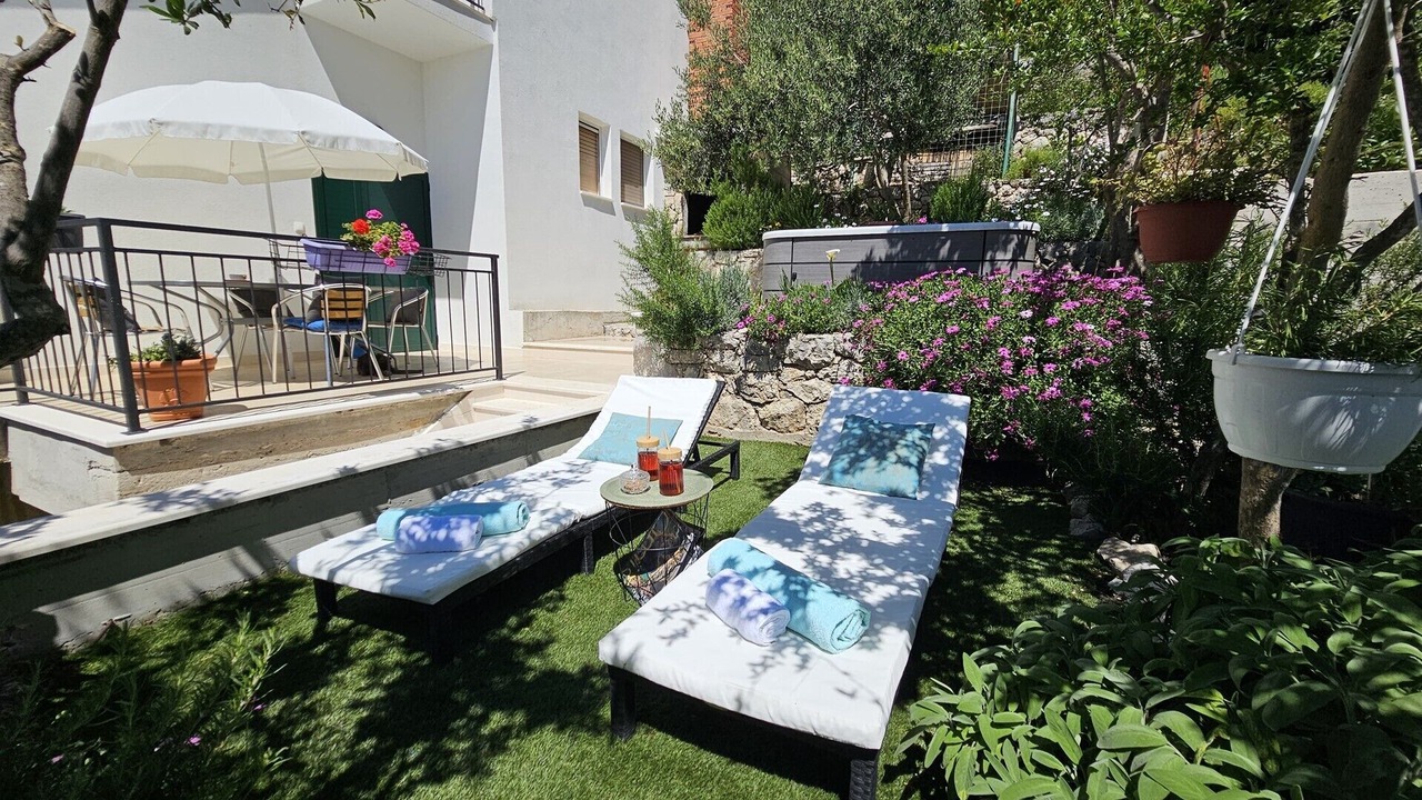 Photo of Patio Balcony in Borak