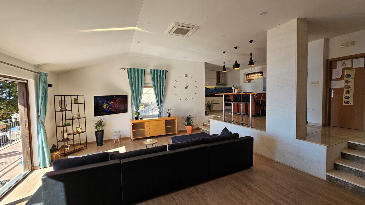 Photo of Livingroom in Borak