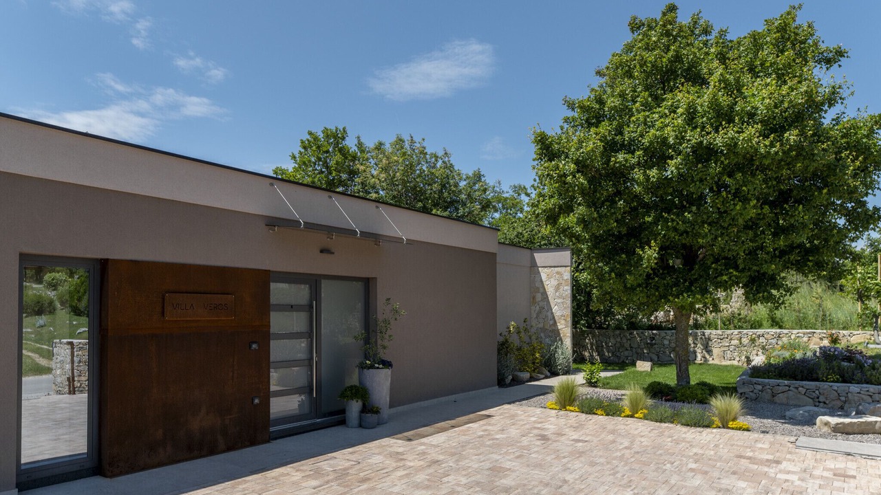 Photo of Outdoor in Presika