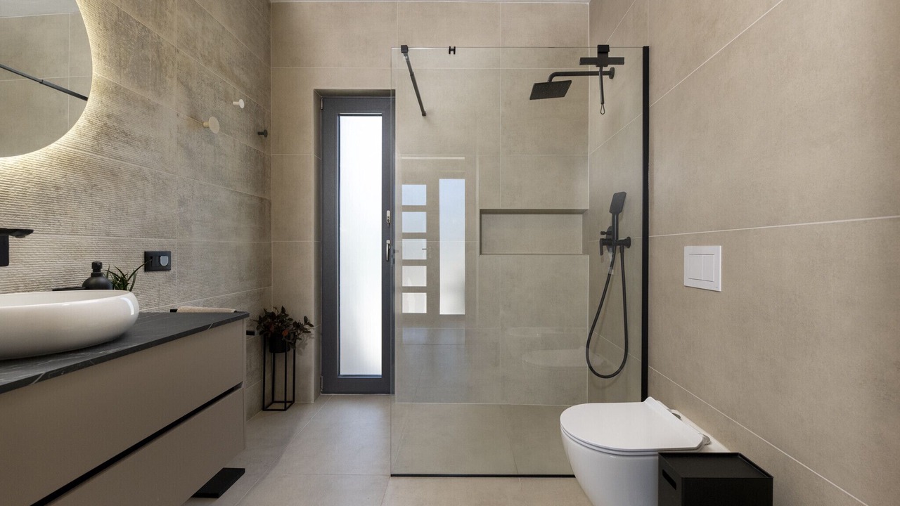 Photo of Bathroom in Presika