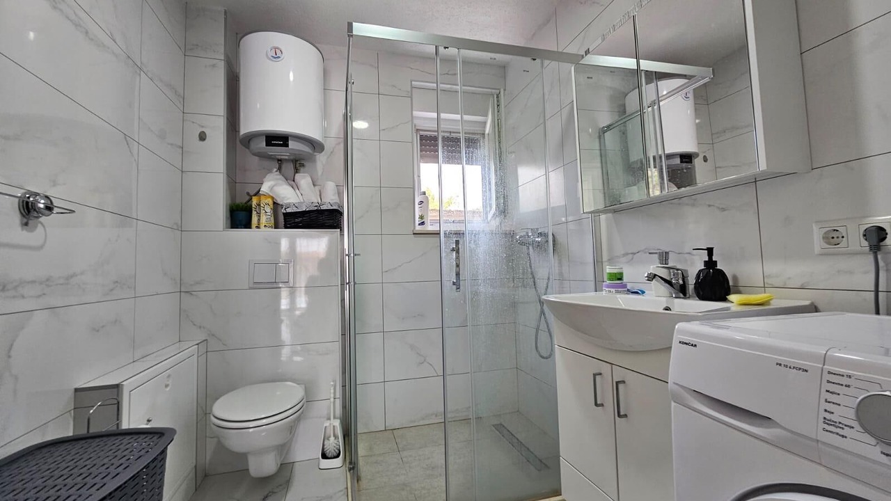 Photo of Bathroom in Seget