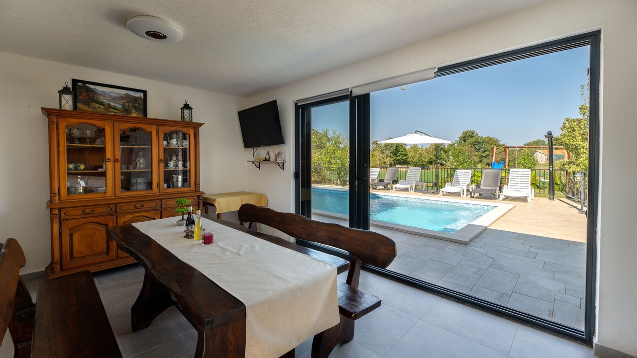 Photo of Outdoor in Nedescina