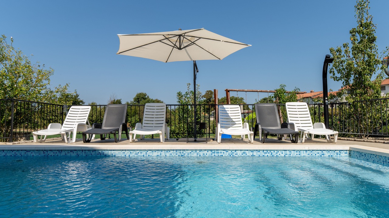 Photo of Outdoor in Nedescina