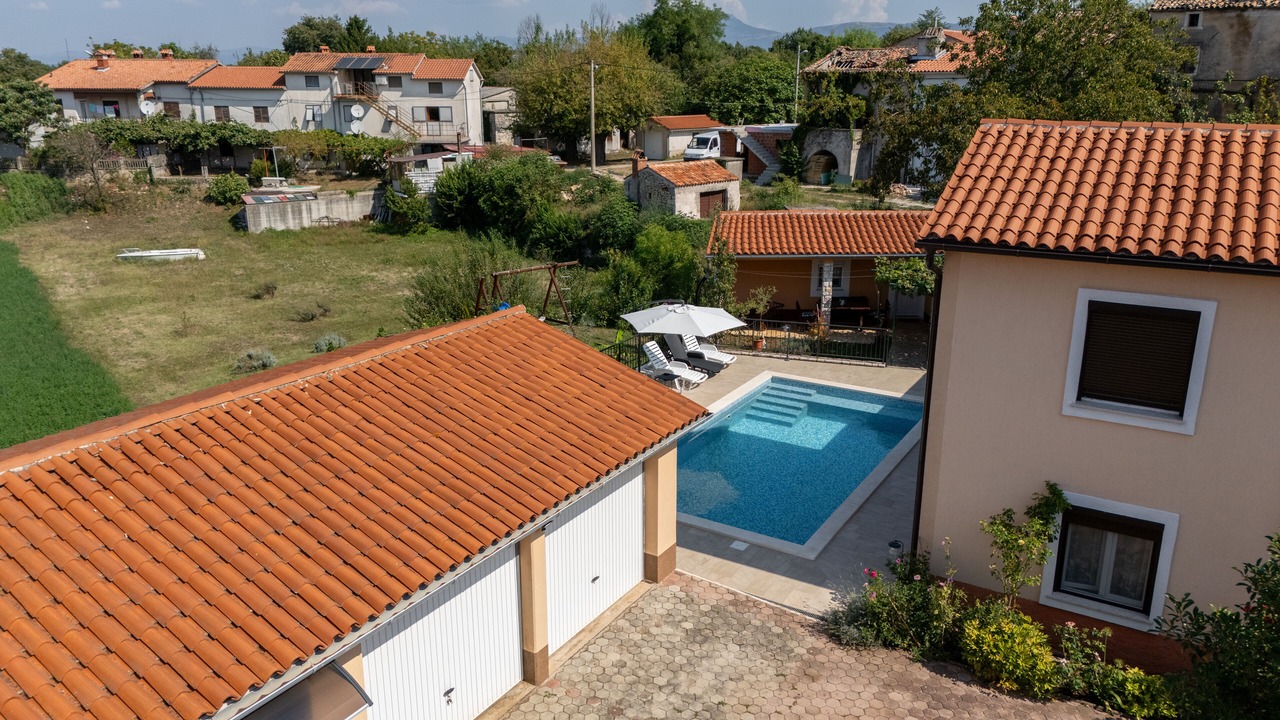 Photo of Outdoor in Nedescina