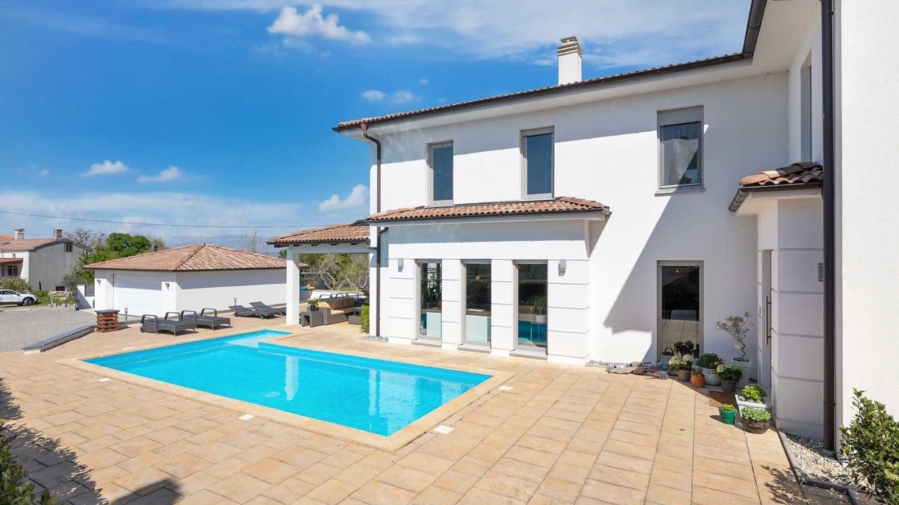 Photo of Outdoor in Rasopasno