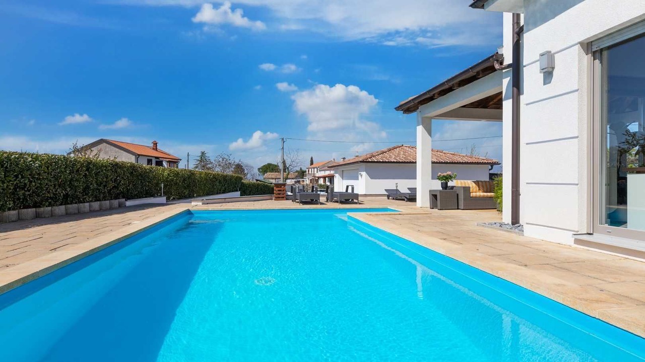 Photo of Outdoor in Rasopasno