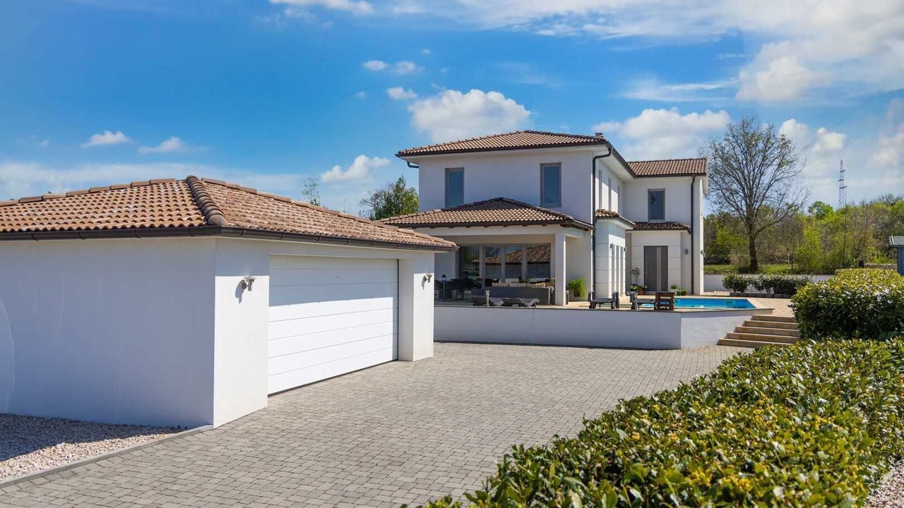 Photo of Outdoor in Rasopasno