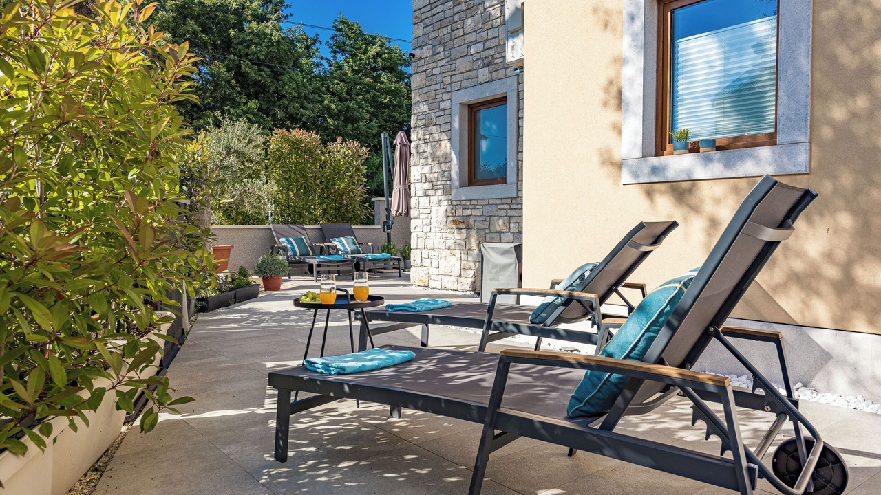 Photo of Patio Balcony in Belavici