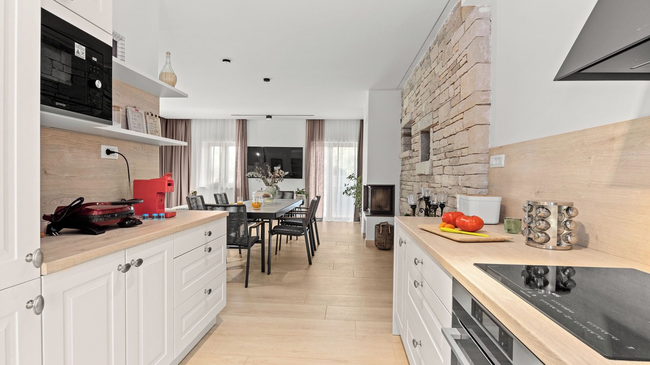 Photo of Kitchen in Belavici