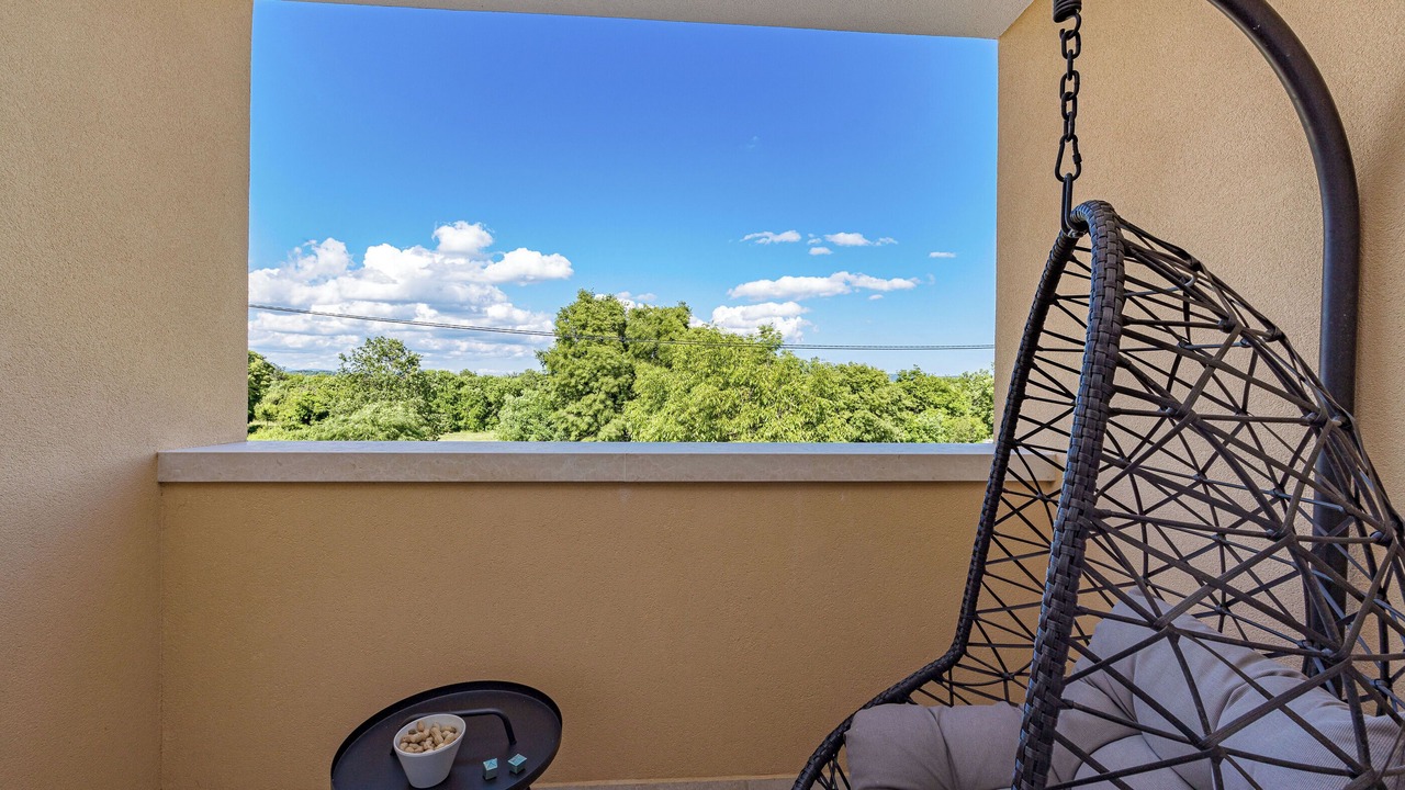 Photo of Patio Balcony in Belavici