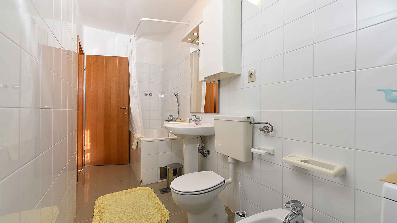 Photo of Bathroom in Kapelica