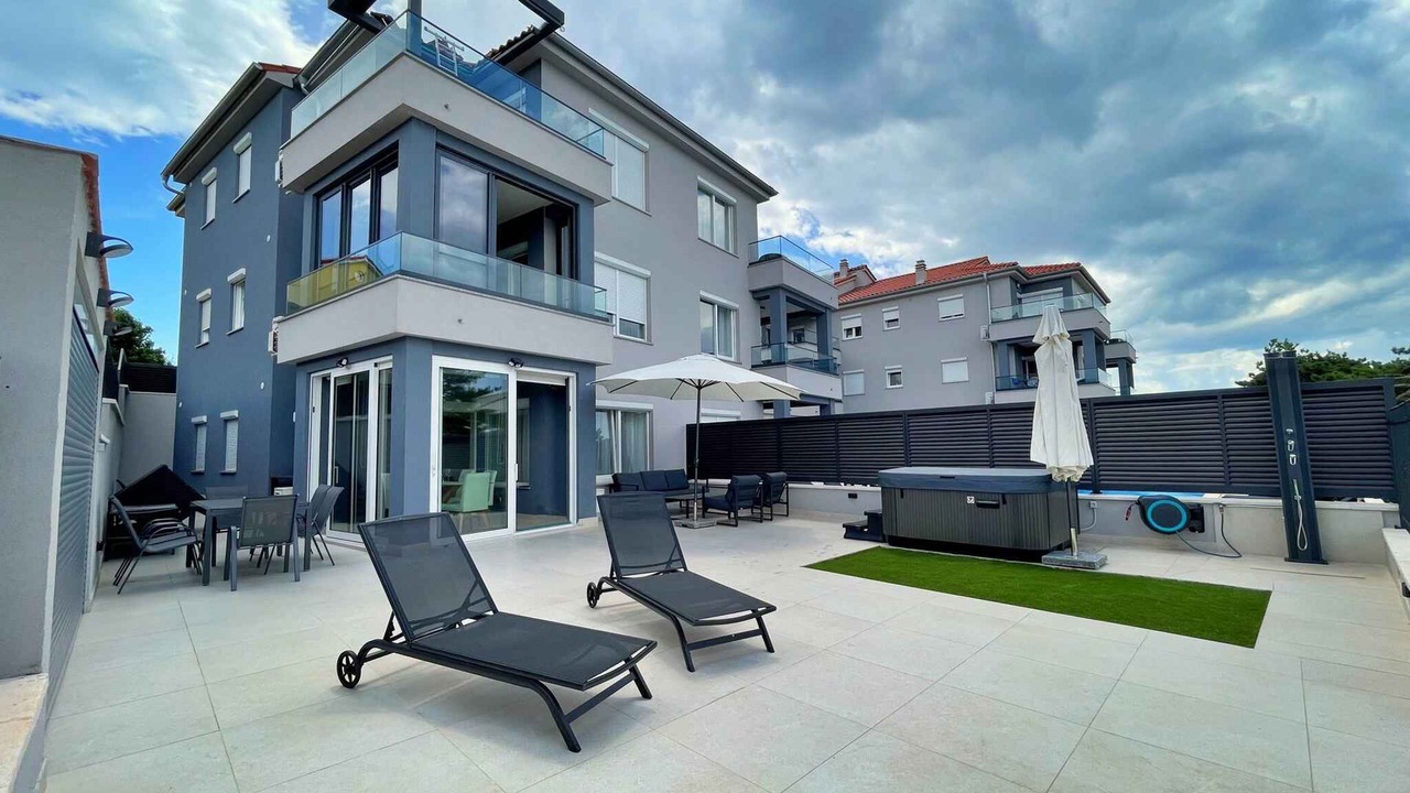 Photo of Outdoor in Silo