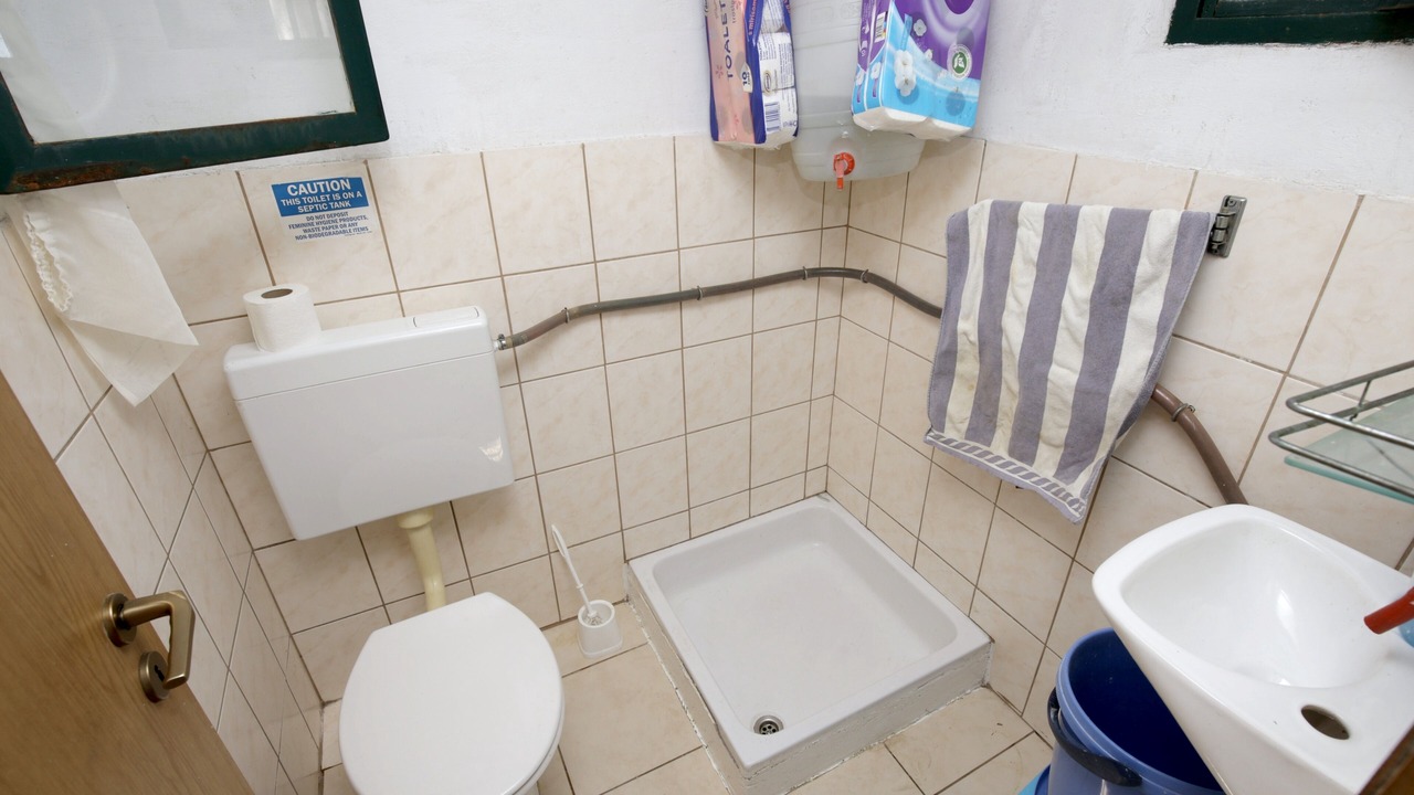 Photo of Bathroom in Praznica