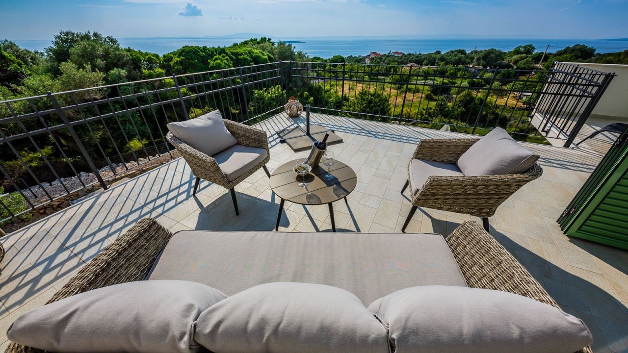 Photo of Patio Balcony in Lun