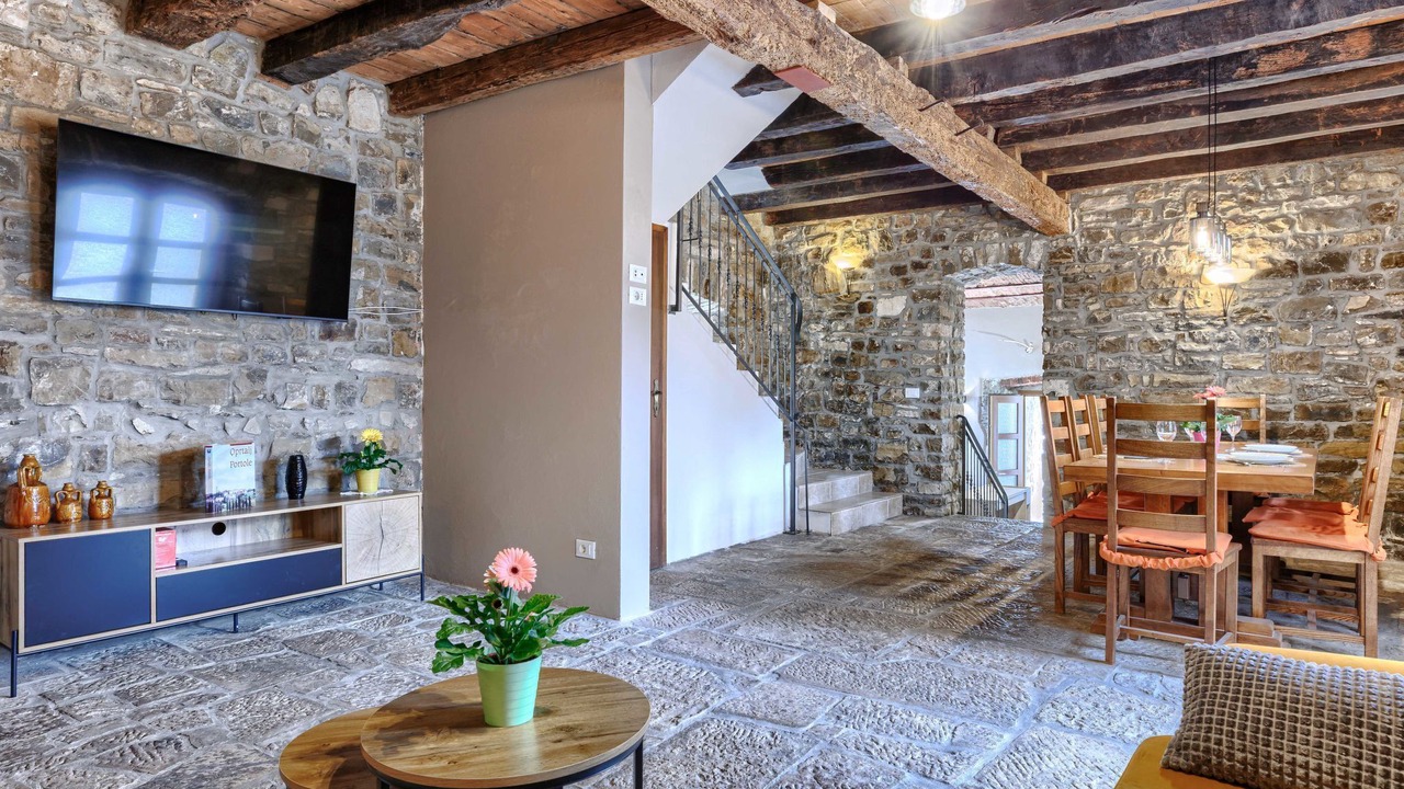 Photo of Bedroom in Oprtalj