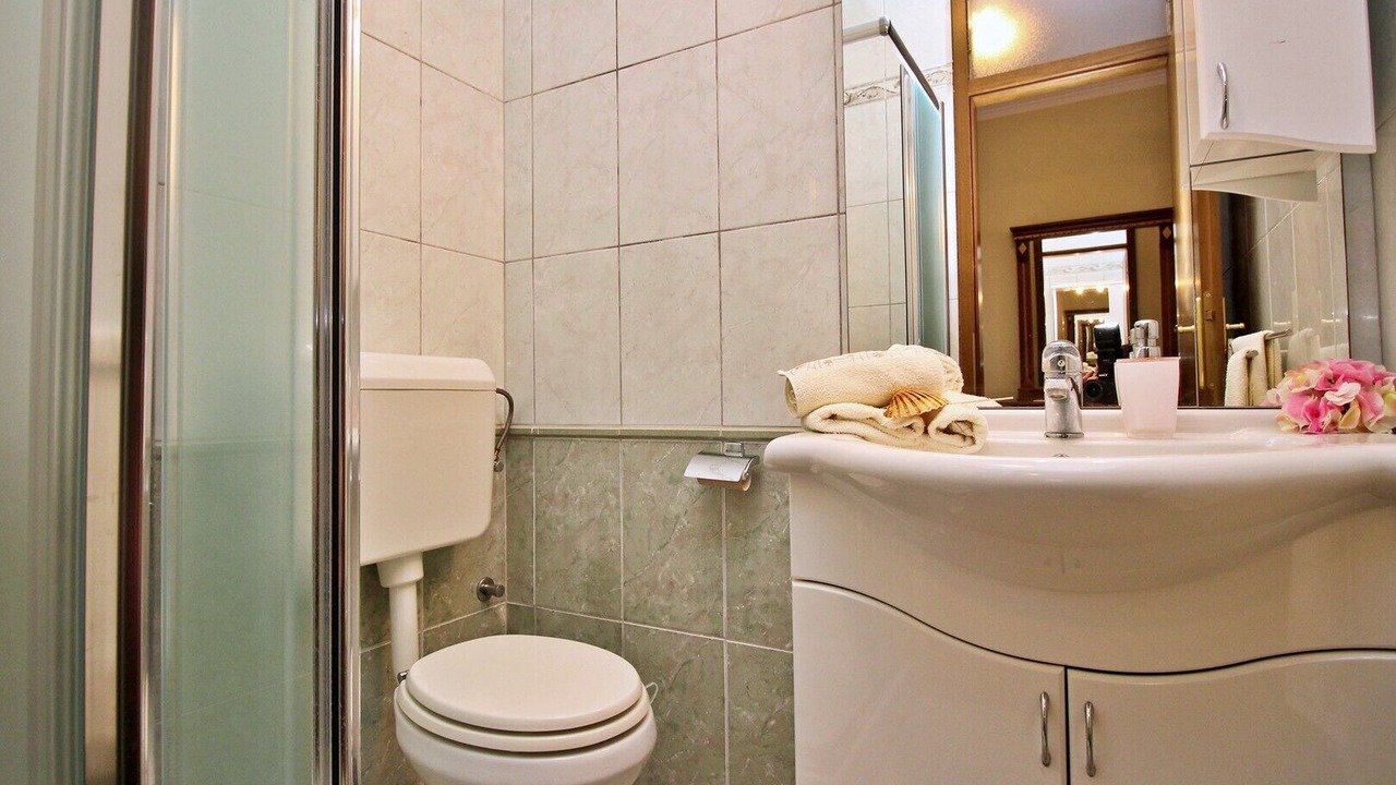 Photo of Bathroom in Soline